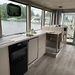 Διαμέρισμα Luxboot